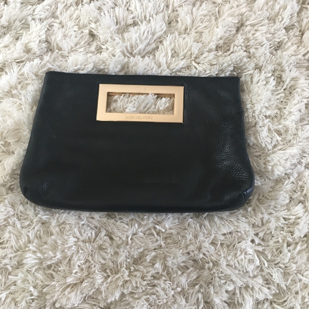 Michael kors leather black and gold cluch